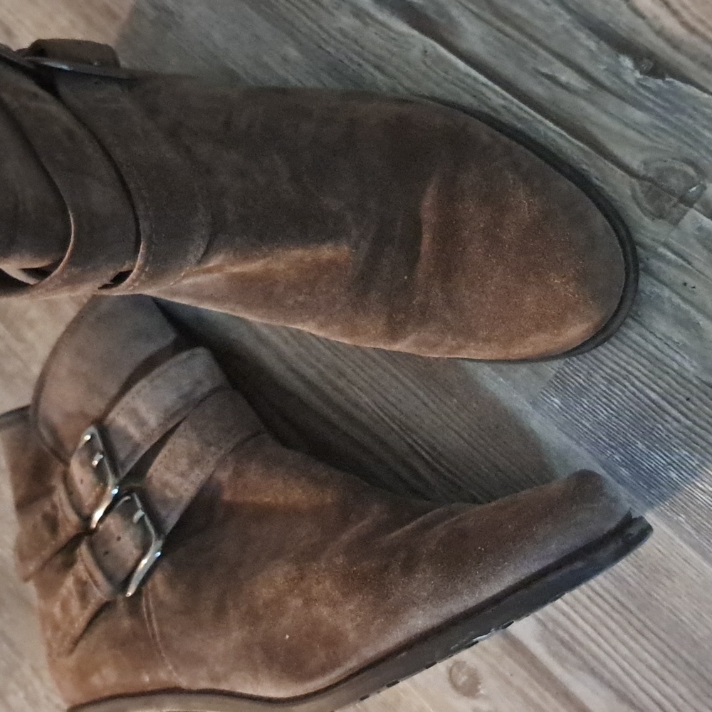 Stuart Weitzman 7 - image 2